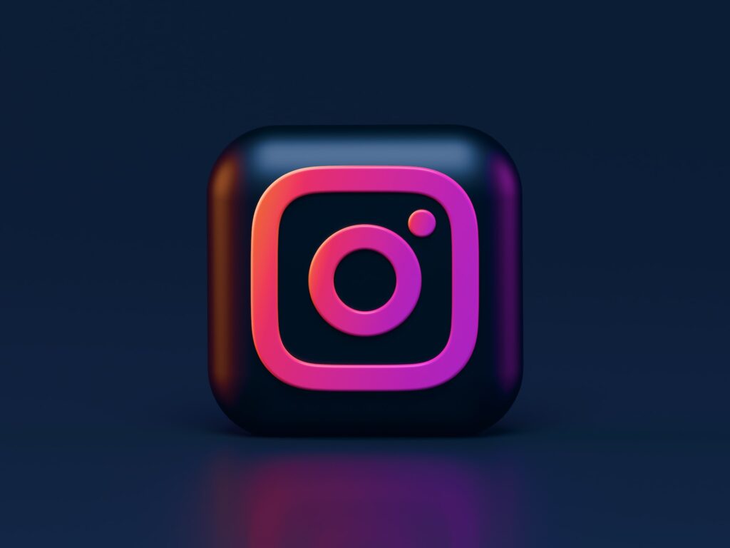 Instagram dark mode